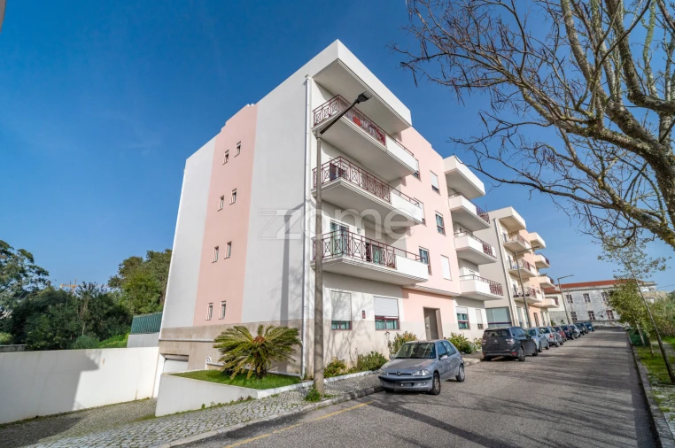 Apartamento T3 para Venda em Buarcos Foto 3