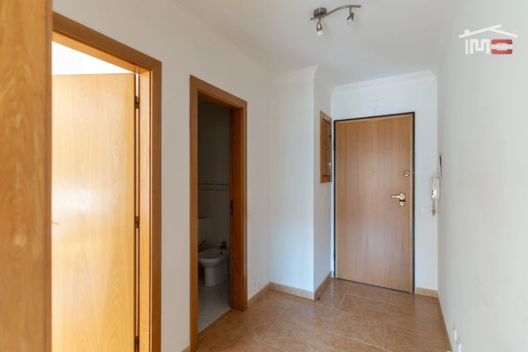 Apartamento T1 para Arrendamento em Leiria, Pousos, Barreira e Cortes Foto 8