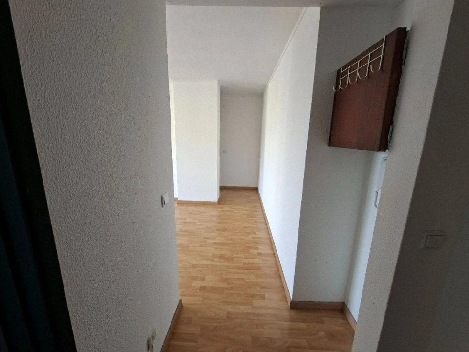 Apartamento T1 para Arrendamento em Massamá e Monte Abraão Foto 5