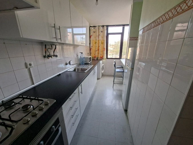 Apartamento T1 para Arrendamento em Massamá e Monte Abraão Foto 19