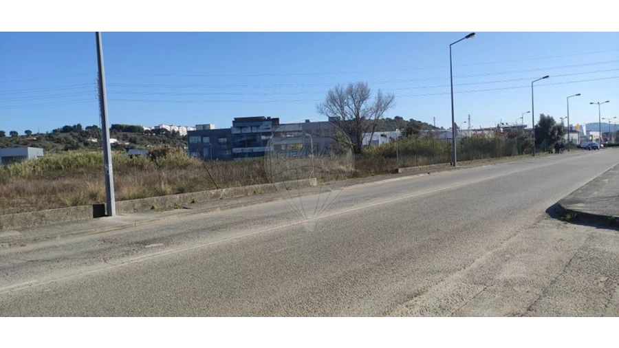 Terreno para Venda em Eiras e São Paulo de Frades Foto 10