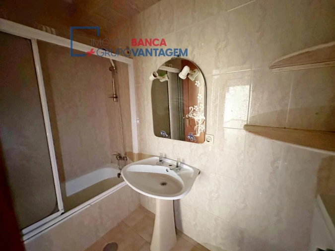 Apartamento T1 para Venda em Mafamude e Vilar do Paraíso Foto 14