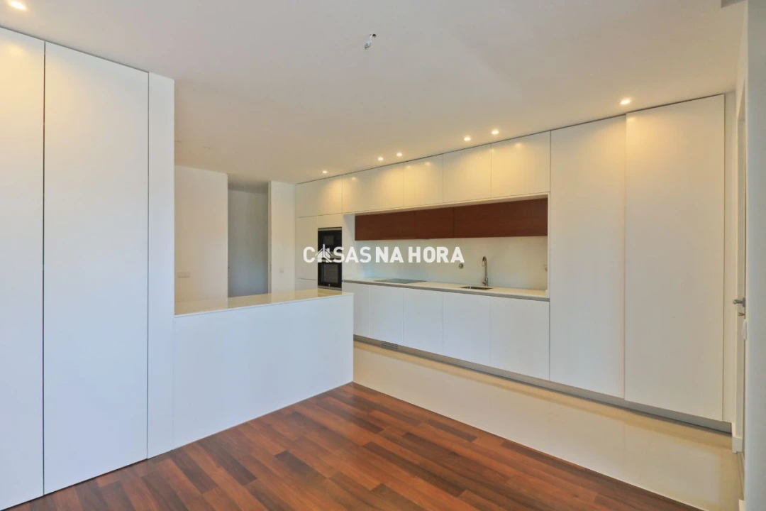 Apartamento T3 para Arrendamento em Matosinhos e Leça da Palmeira Foto 6