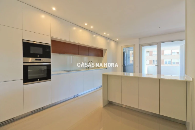 Apartamento T3 para Arrendamento em Matosinhos e Leça da Palmeira Foto 1