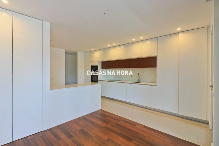 Apartamento T3 para Arrendamento em Matosinhos e Leça da Palmeira Foto 6