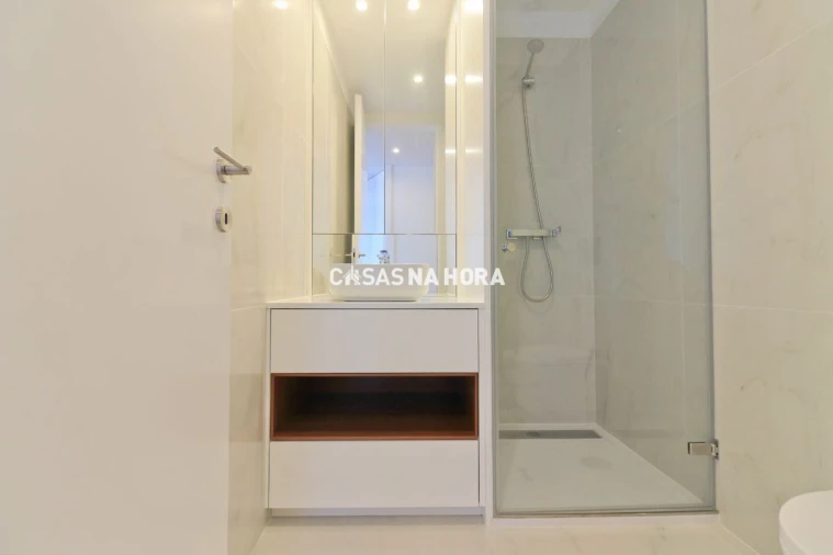 Apartamento T3 para Arrendamento em Matosinhos e Leça da Palmeira Foto 14