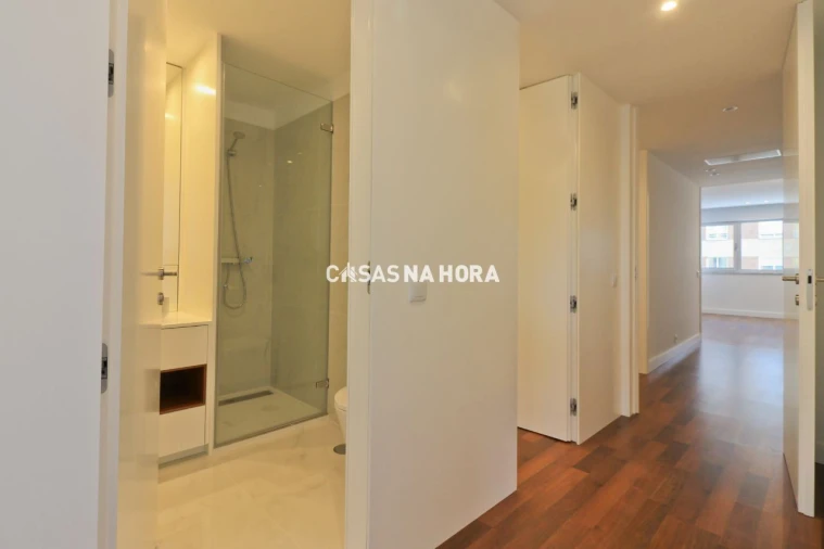 Apartamento T3 para Arrendamento em Matosinhos e Leça da Palmeira Foto 27