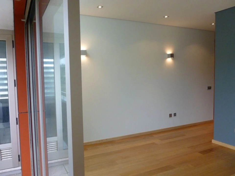 Apartamento T1 para Arrendamento em Grijó e Sermonde Foto 4