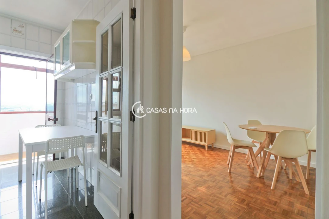 Apartamento T2 para Arrendamento em Cidade da Maia Foto 4
