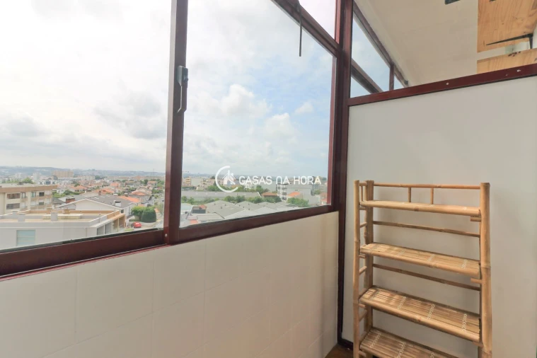 Apartamento T2 para Arrendamento em Cidade da Maia Foto 24