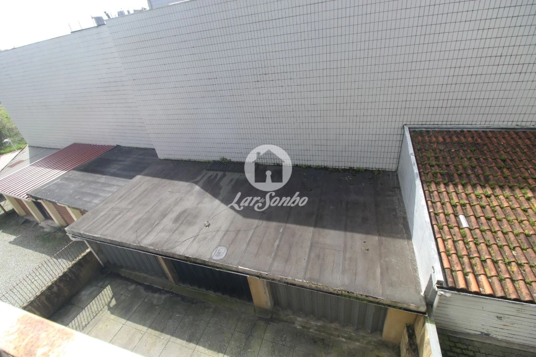 Apartamento T2 para Venda em Fânzeres e São Pedro da Cova Foto 18