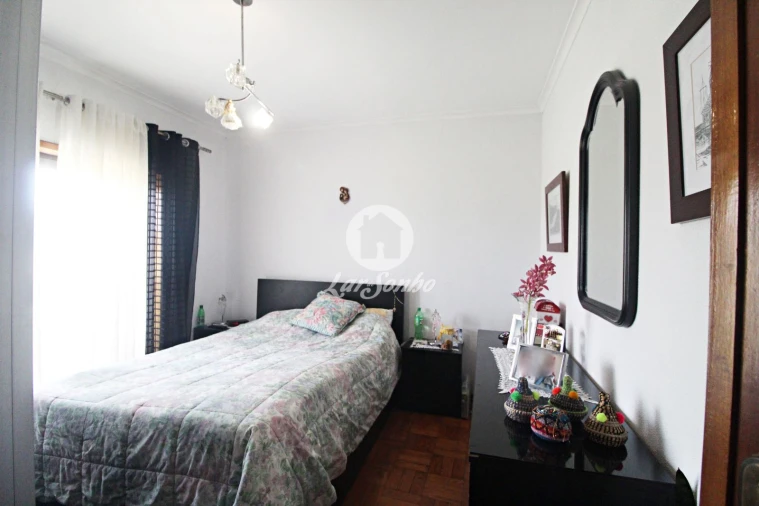 Apartamento T2 para Venda em Fânzeres e São Pedro da Cova Foto 11
