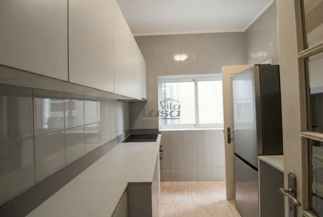 Apartamento T3 para Arrendamento em Mafamude e Vilar do Paraíso Foto 6