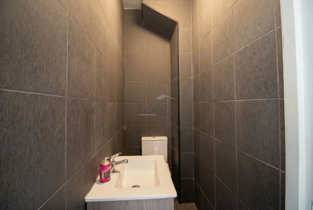 Apartamento T3 para Arrendamento em Mafamude e Vilar do Paraíso Foto 8