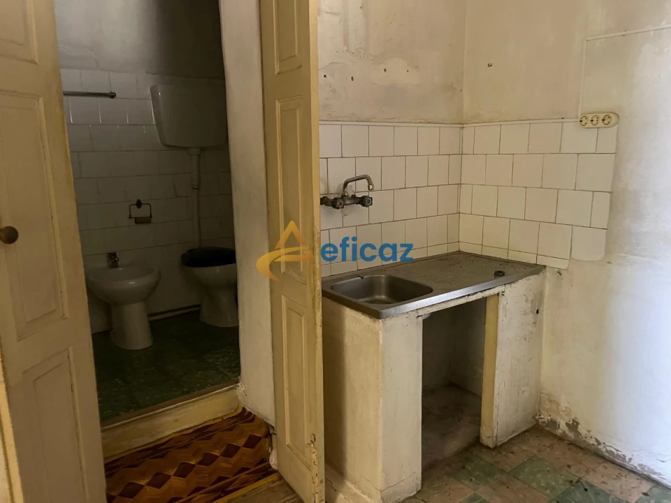 Apartamento T2 para Venda em Paredes Foto 3