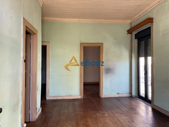 Apartamento T2 para Venda em Paredes Foto 5