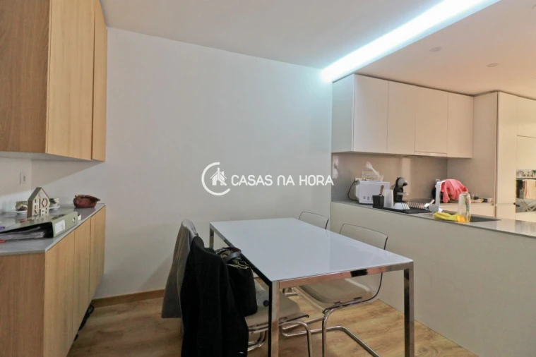 Apartamento T2 para Venda em São Mamede de Infesta e Senhora da Hora Foto 13