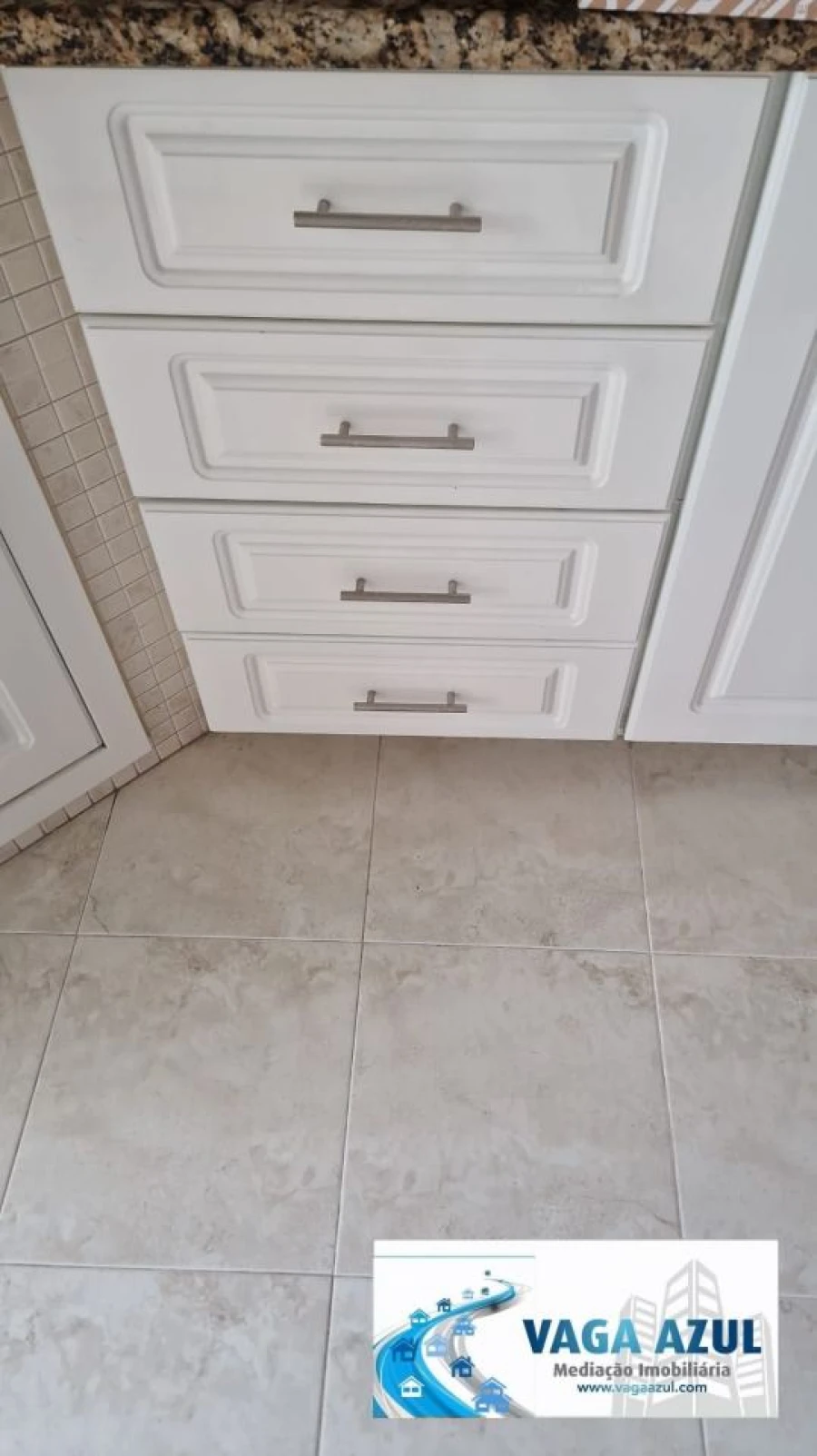 Quarto para Arrendamento em Paranhos Foto 14