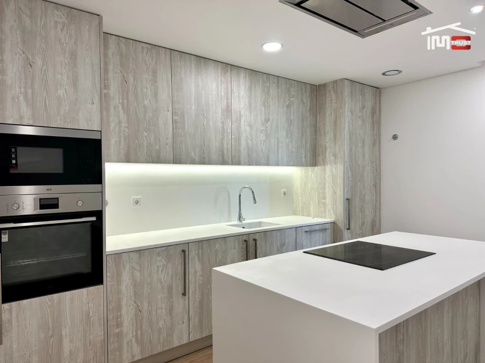 Apartamento T3 para Venda em Montijo e Afonsoeiro Foto 2