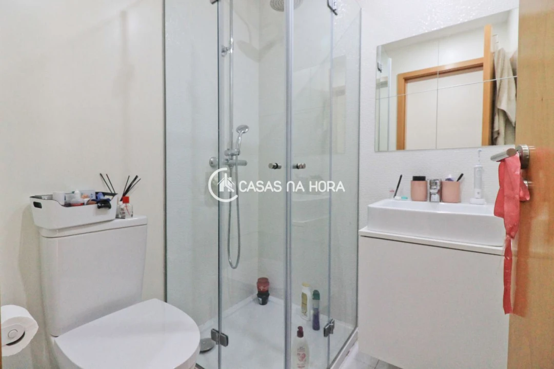 Apartamento T2 para Arrendamento em São Mamede de Infesta e Senhora da Hora Foto 6