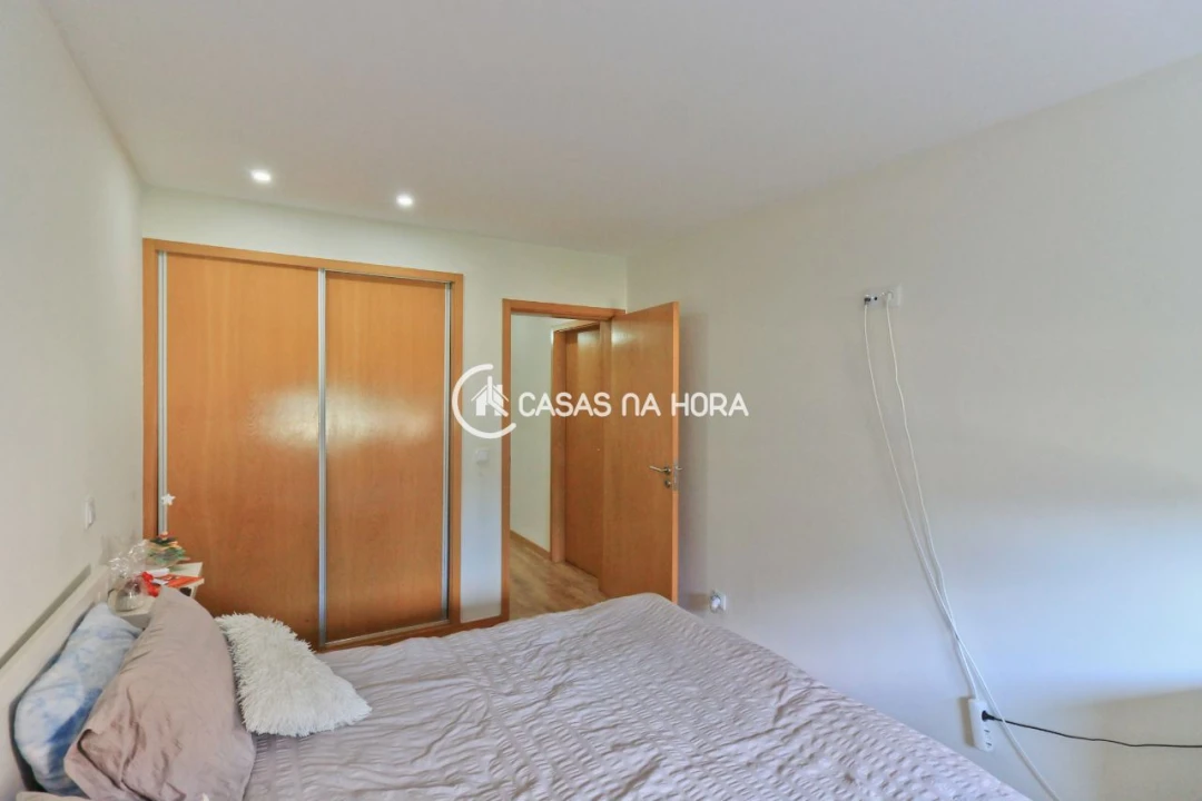 Apartamento T2 para Arrendamento em São Mamede de Infesta e Senhora da Hora Foto 8