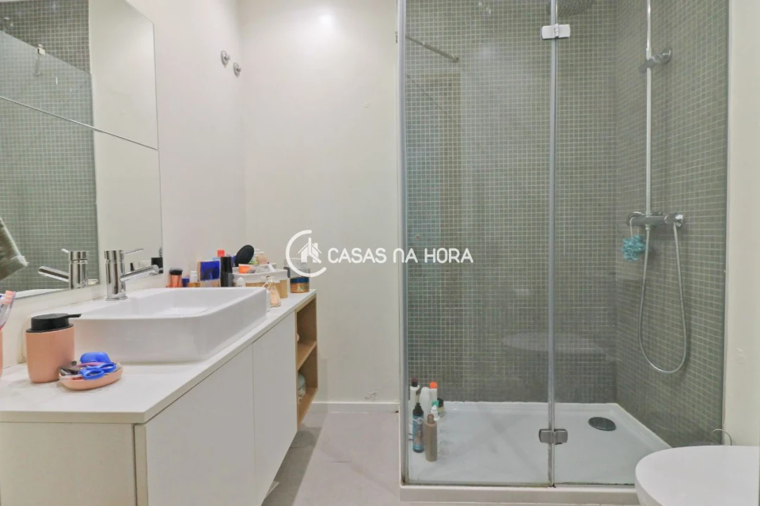 Apartamento T2 para Arrendamento em São Mamede de Infesta e Senhora da Hora Foto 16