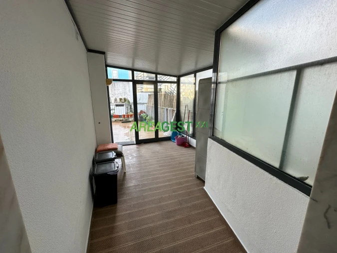 Apartamento T2 para Arrendamento em Arroios Foto 21