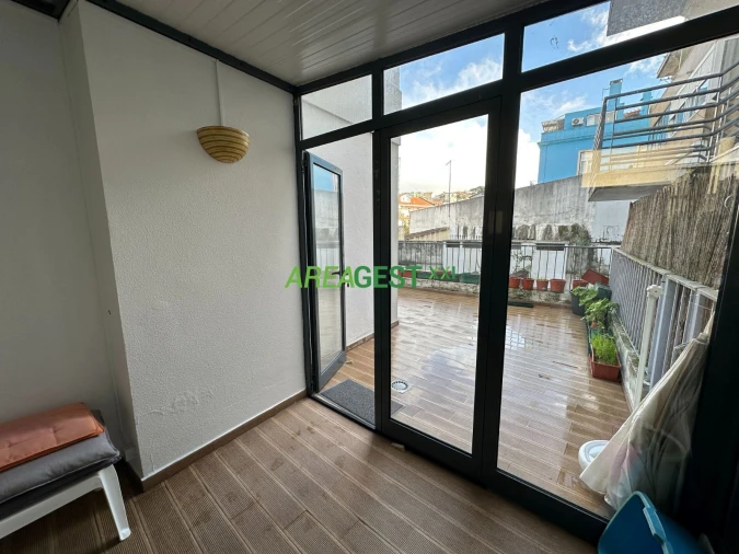 Apartamento T2 para Arrendamento em Arroios Foto 22