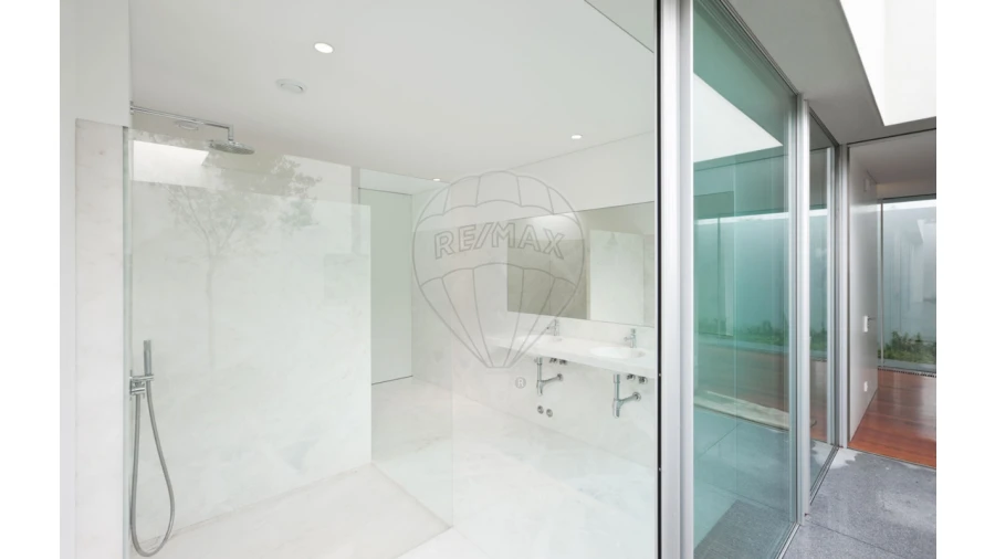 Moradia T3 para Venda em São Mamede de Infesta e Senhora da Hora Foto 6