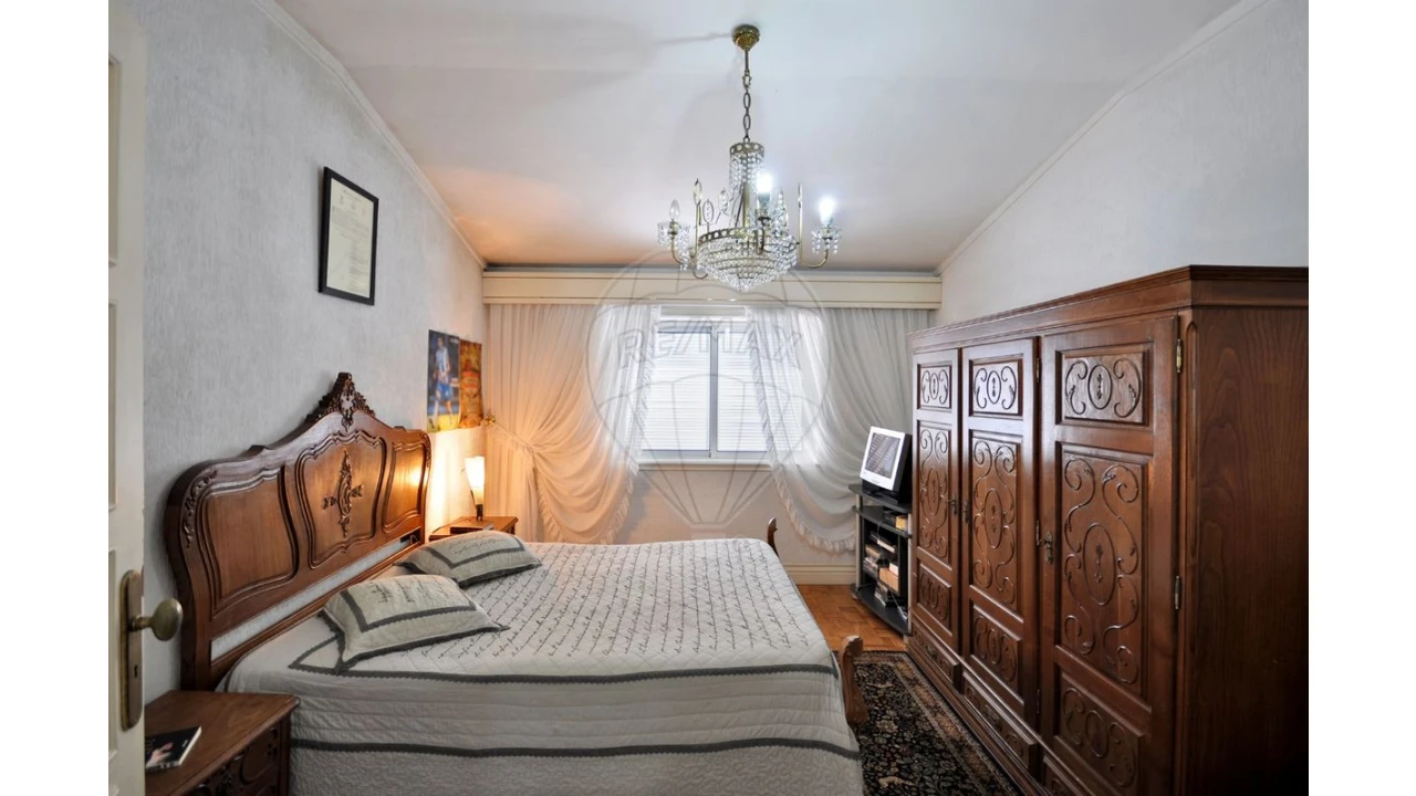 Moradia T7 para Venda em São Mamede de Infesta e Senhora da Hora Foto 24