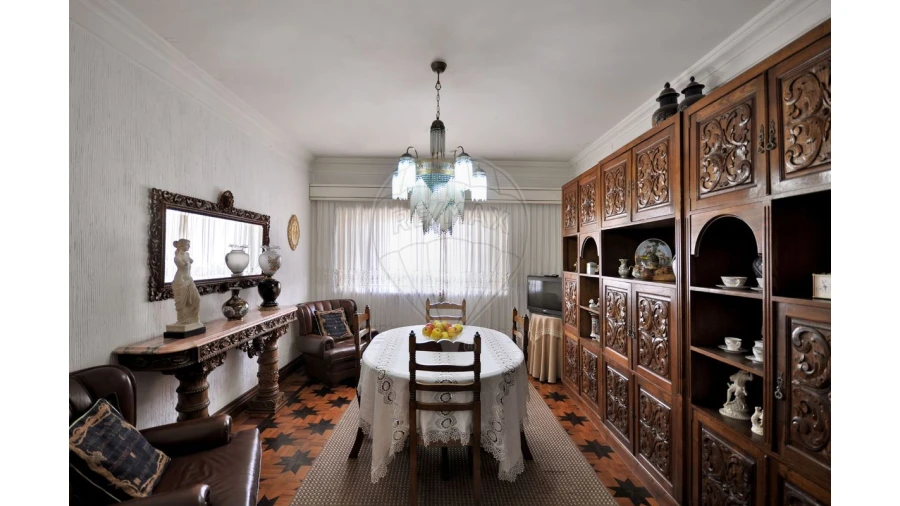 Moradia T7 para Venda em São Mamede de Infesta e Senhora da Hora Foto 19