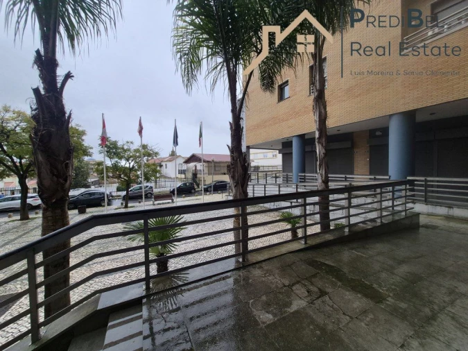 Apartamento T2 para Venda em Vila Franca de Xira Foto 30