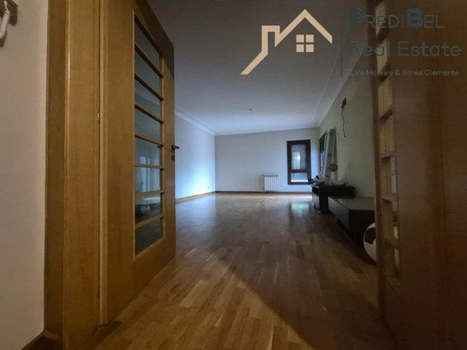 Apartamento T2 para Venda em Vila Franca de Xira Foto 2