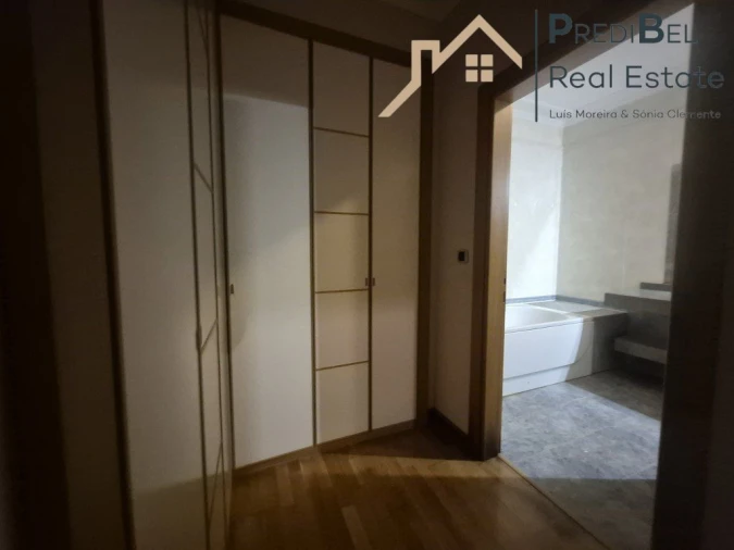 Apartamento T2 para Venda em Vila Franca de Xira Foto 10