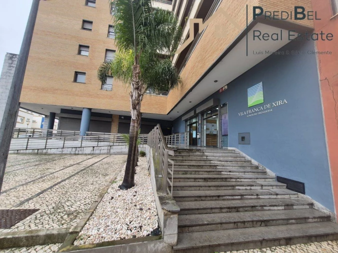 Apartamento T2 para Venda em Vila Franca de Xira Foto 32