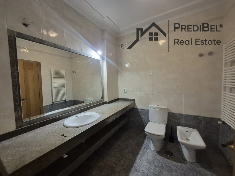 Apartamento T2 para Venda em Vila Franca de Xira Foto 21