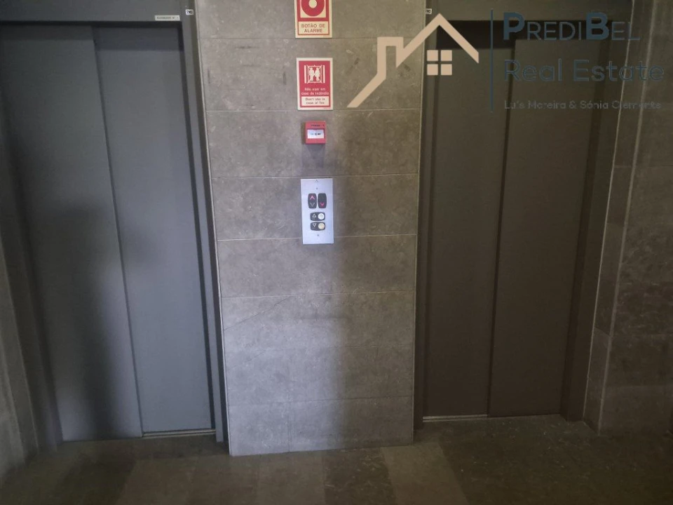 Apartamento T2 para Venda em Vila Franca de Xira Foto 23