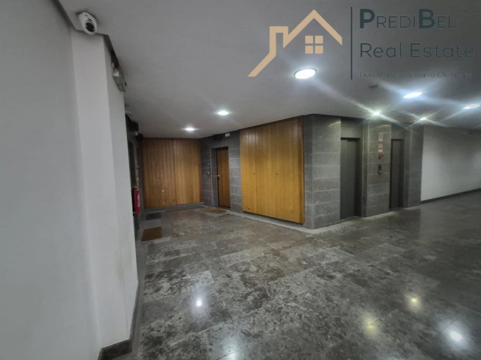 Apartamento T2 para Venda em Vila Franca de Xira Foto 27