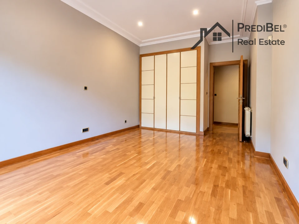 Apartamento T2 para Venda em Vila Franca de Xira Foto 9