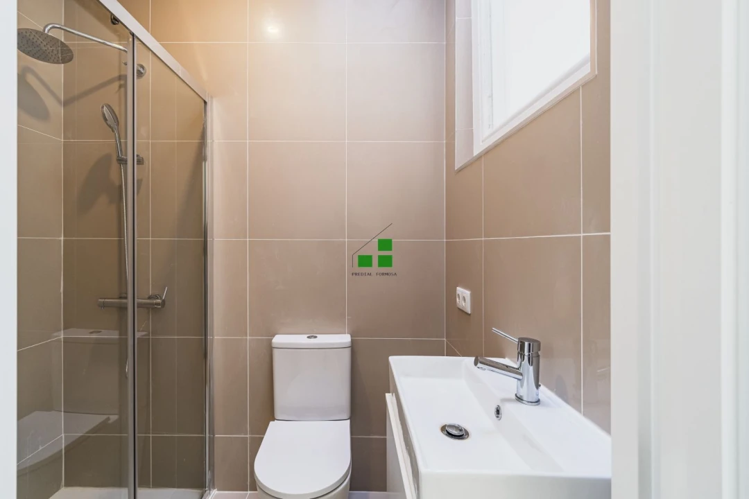 Apartamento T2 para Venda em Bonfim Foto 11