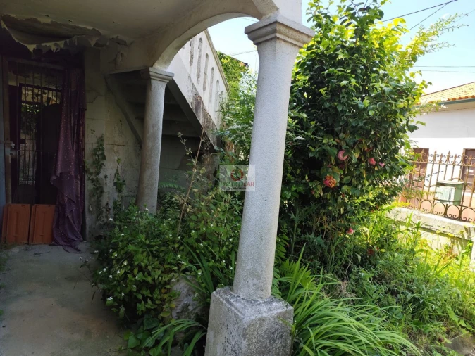 Moradia T6 para Venda em Aguada de Cima Foto 30