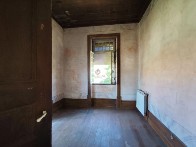 Moradia T6 para Venda em Aguada de Cima Foto 21