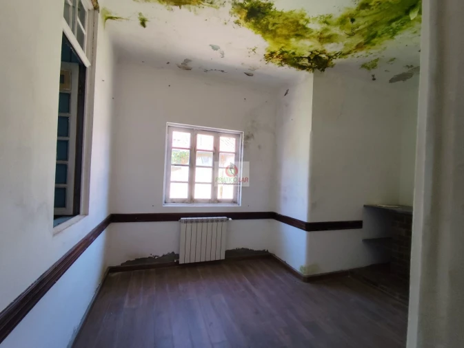 Moradia T6 para Venda em Aguada de Cima Foto 11