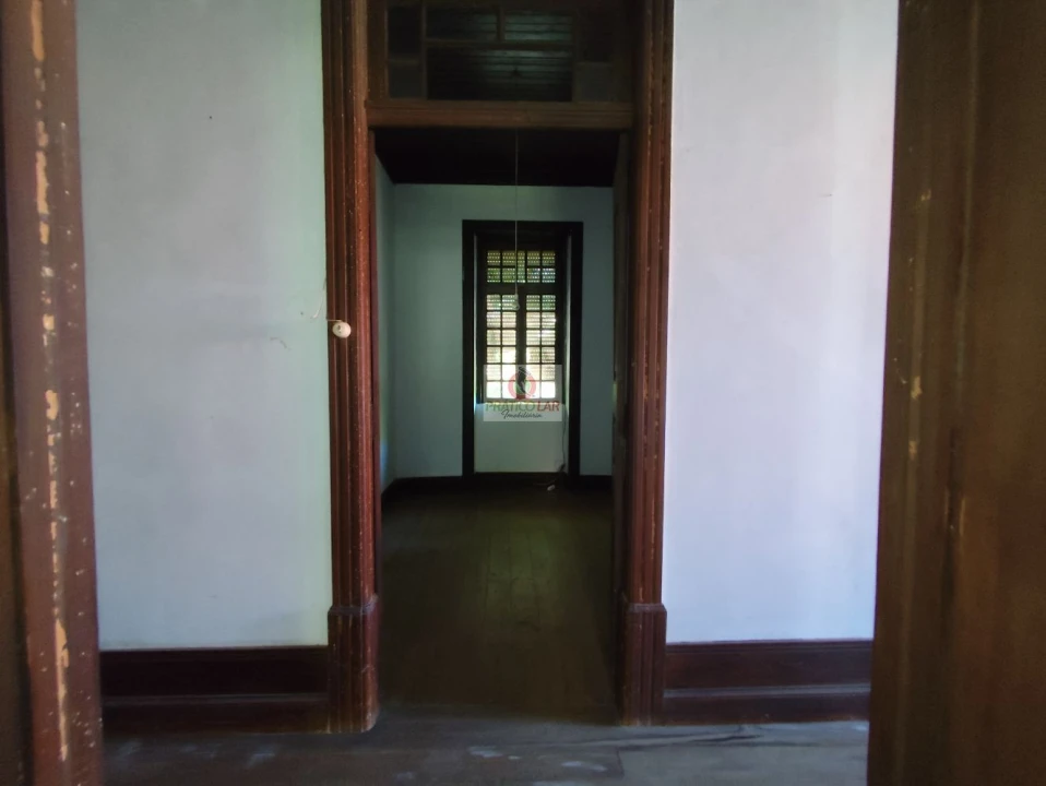 Moradia T6 para Venda em Aguada de Cima Foto 19