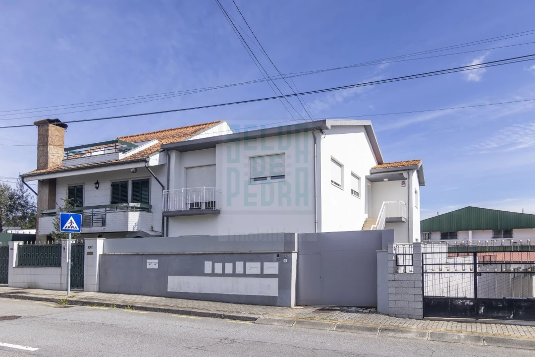 Apartamento T3 para Venda em Gondomar (São Cosme), Valbom e Jovim Foto 24