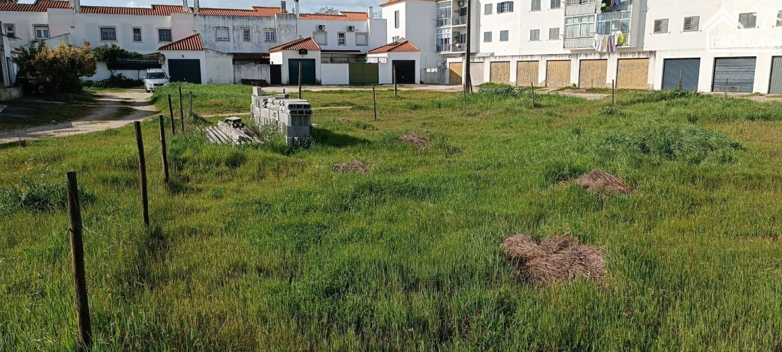 Terreno para Venda em Almeirim Foto 9