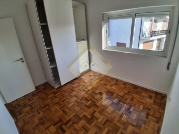 Apartamento T3 para Venda em Gondomar (São Cosme), Valbom e Jovim
