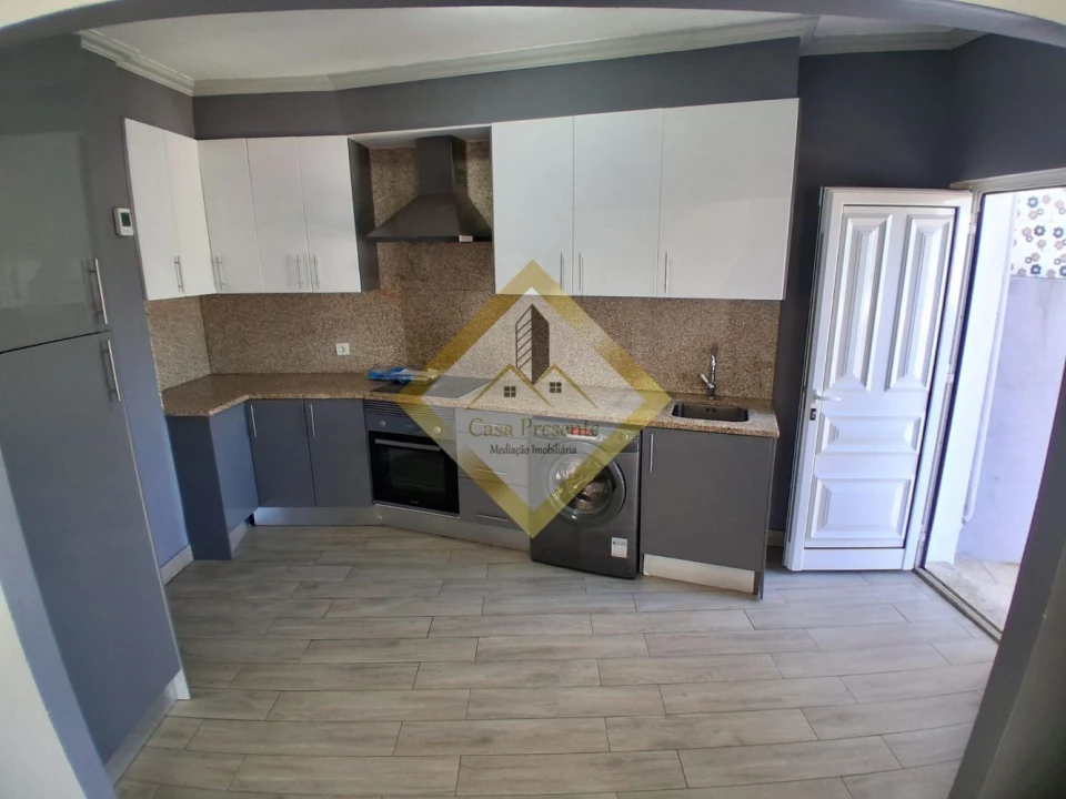 Apartamento T3 para Venda em Gondomar (São Cosme), Valbom e Jovim Foto 10