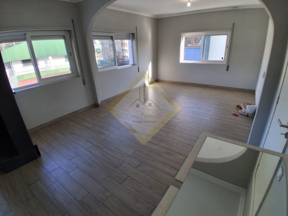 Apartamento T3 para Venda em Gondomar (São Cosme), Valbom e Jovim Foto 9