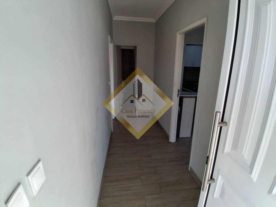 Apartamento T3 para Venda em Gondomar (São Cosme), Valbom e Jovim Foto 5